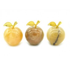 Яблоко из оникса желтого 2*2 (50*50*60мм)
